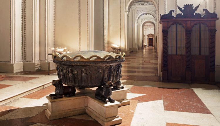 Taufbecken Joseph Mohr im Salzburger Dom © SalzburgerLand Tourismus